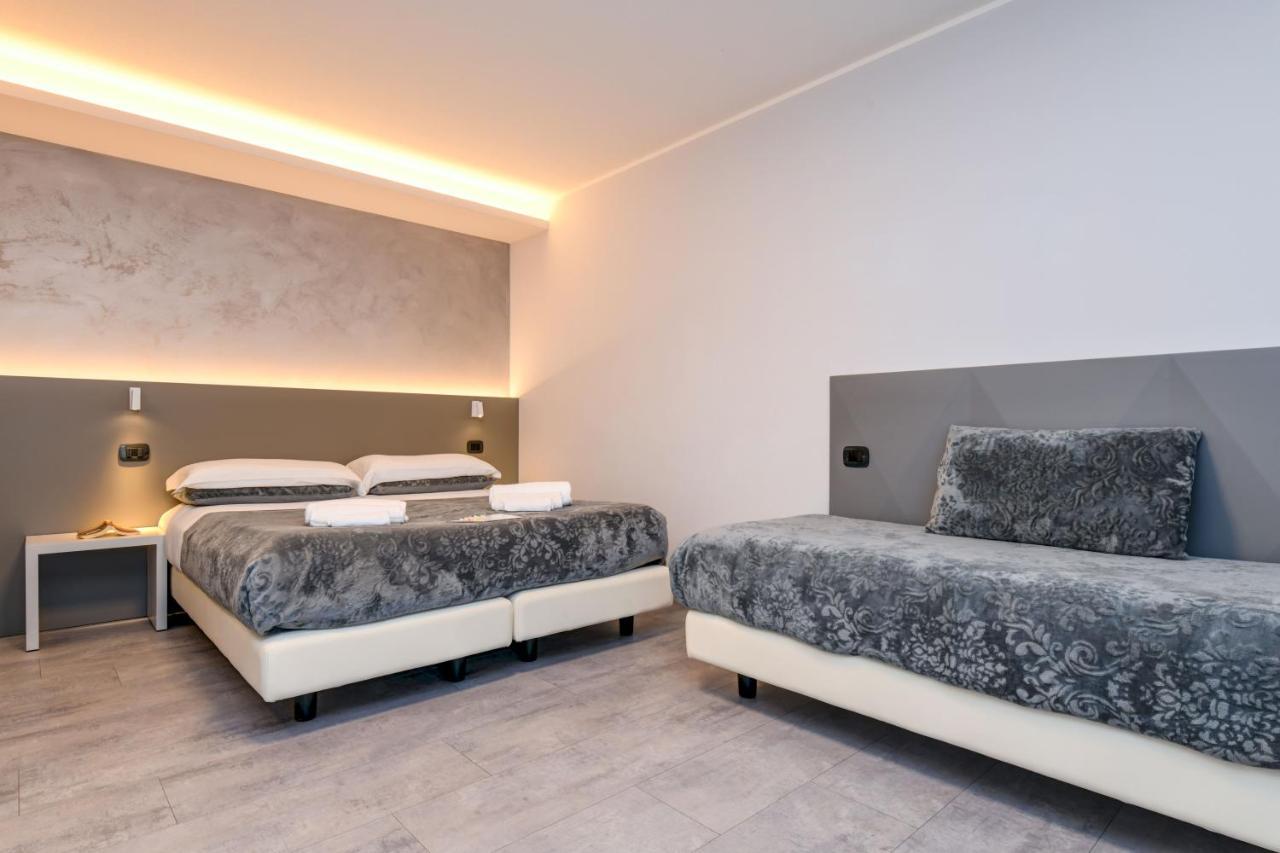 Garda Diamant Bed & Breakfast Десенцано дел Гарда Екстериор снимка