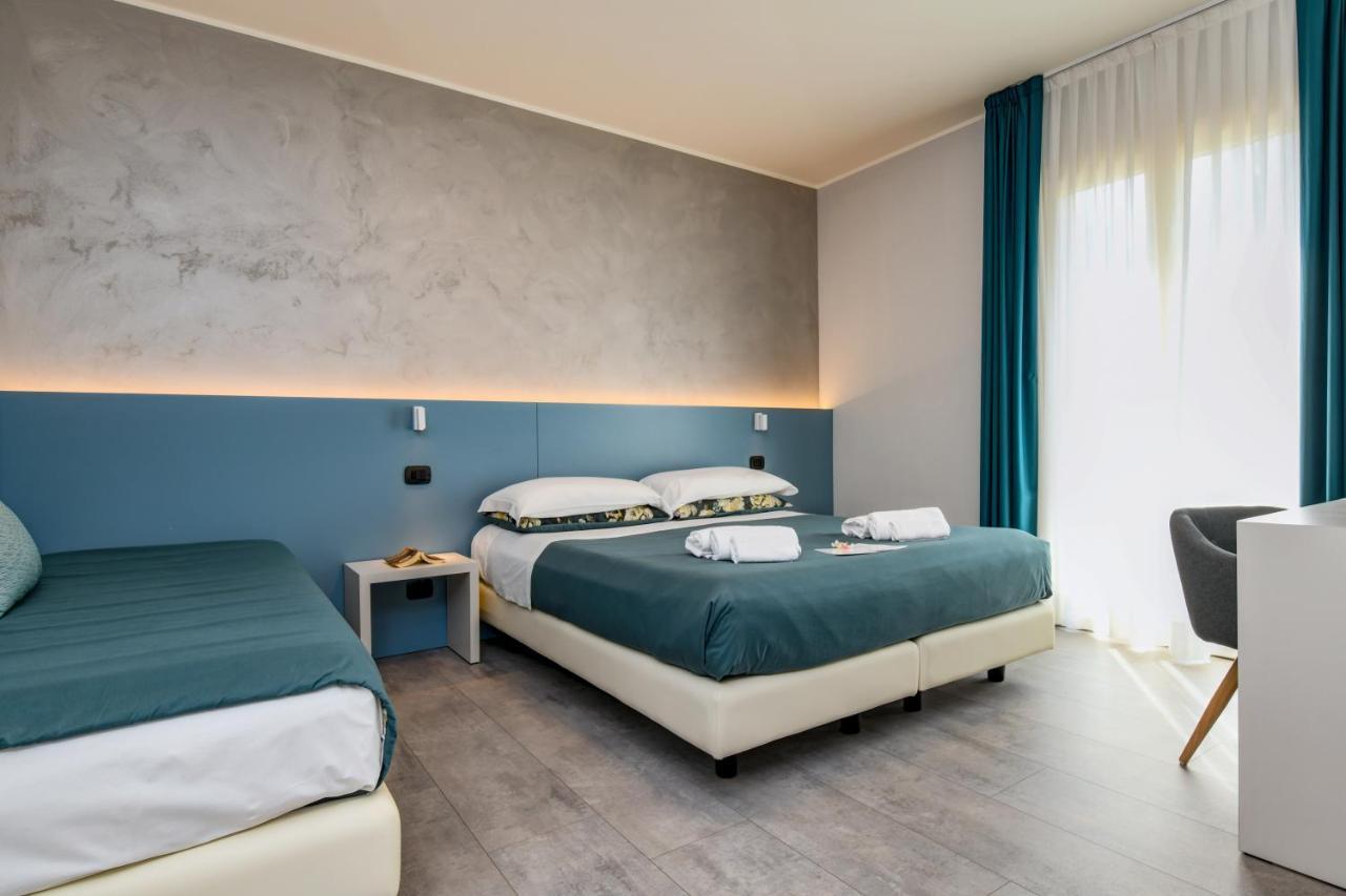 Garda Diamant Bed & Breakfast Десенцано дел Гарда Екстериор снимка